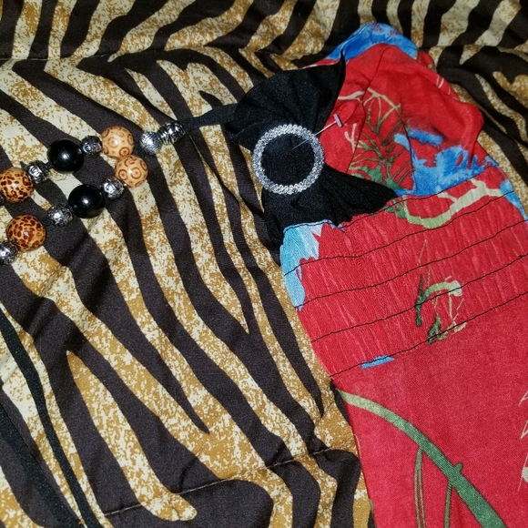 Dress With Necklace - Picture 10 of 10